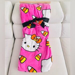 Hello Kitty Halloween Throw‎ Blanket